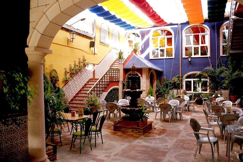 Hotel Plaza Manjon Villanueva Del Arzobispo Exterior foto
